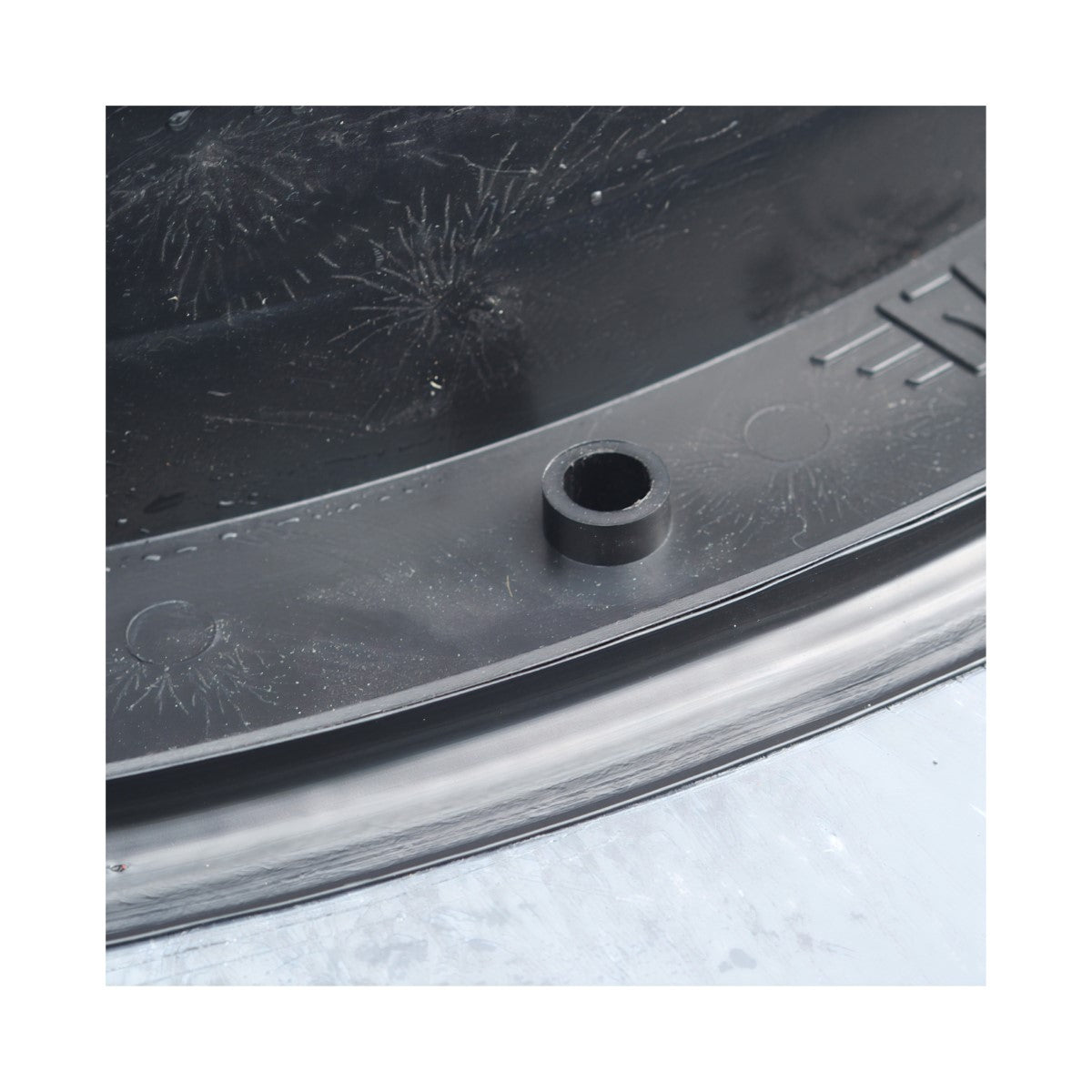 Manhole cover 110cm round