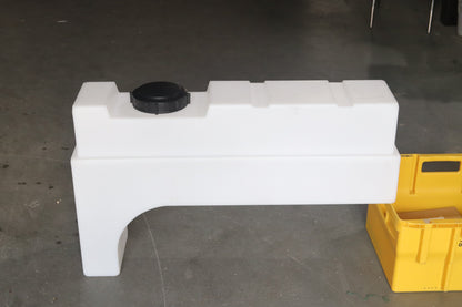 Radkastentank 70L Flachtank mit Anschlüssen Trinkwassertank - Prototyp